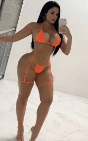 Pin On Curvy And Sweet