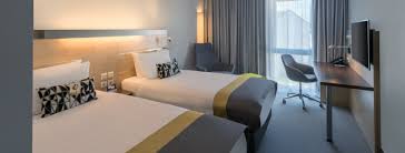 Centrally located in the city centre, the holiday inn express gütersloh awaits you with 126 stylish and functional rooms. Holiday Inn Express Guetersloh Home Facebook