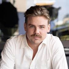 Chris Cobb's Instagram, Twitter & Facebook