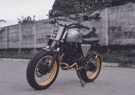 Berikut video modif yamaha scorpio custom ducati scrambler replica di gelaran suryanation motorland terbaru di surabaya. Berita Modifikasi Yamaha Scorpio Terbaru Hari Ini