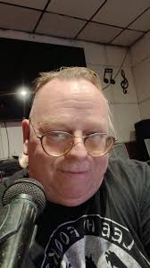 Free moose statue for large lodge