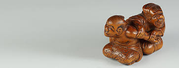 Antique edo era japanese netsuke frog toad mother 3 froglets figurine. Netsuke Japanese Miniature Sculptures From Private Collections