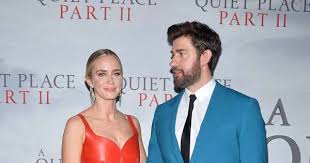 Audiences across the country quickly fell in love with krasinski for his portrayal of. Emily Blunt Accomplice With Husband John Krasinski On The Red Carpet Web24 News