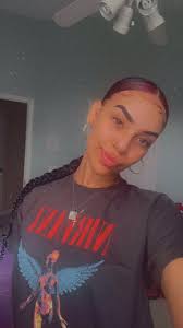 gracie lawrie🐒 (@gracelawrie_)