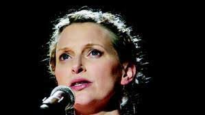 Classical Notes: Quinn is a voice of the past and future