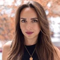 Hillary Preston's Instagram, Twitter & Facebook