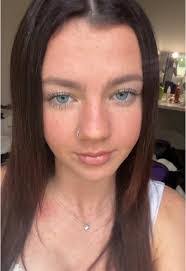 Mia Shelton's Instagram, Twitter & Facebook