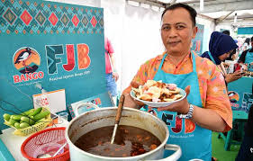 Makanan khas merupakan identitas suatu daerah yang dapat membedakan contoh modifikasi pangan khas daerah tugas pkwu kelas 12 juga ditambahkan pewarna makanan seperlunya agar pembeli semakin tertarik dengan warnanya. Tantangan Melestarikan Makanan Khas Indonesia Di Era Digital