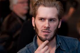 Christian Walz's Instagram, Twitter & Facebook