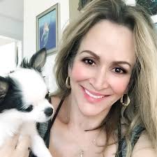 Sylvia Laird (@sylvygala)