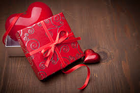 Qué regalar por san valentín. 10 Regalos Para Tu Novio El Dia De San Valentin Excursiones Riviera Maya