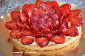 Tarte Fraises Framboises Avec Ou Sans Creme Patissiere Le Sucre Sale D Oum Souhaib En 2020 Tarte Aux Fraises Recette Entremet Patissiere