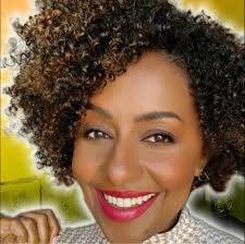 Weights, weights, weights! 💪 🏋️‍♂️🏋️‍♀️ lift 'em up! We have tons to  choose from in store & online. are you sticking to ur resolution solution?  🤔🙌