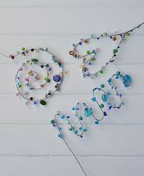 Blonde strähnchen selber machen » anleitungen für strähnen mit folien, kamm oder haube. Blumenstecker Aus Draht Und Perlen Selber Machen Smillas Wohngefuhl Diy Blog