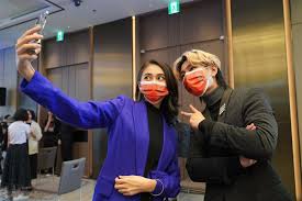 Jun 26, 2021 · 大陸證監會副主席閻慶民25日表示，支持高端裝備製造、資訊技術、新能源、新材料、生物醫藥、節能環保等科技創新企業. 3msh9gzxrepvbm