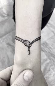 Pin By Annarella Lugo On Rr In 2020 Ouroboros Tattoo Mini Tattoos Tattoos