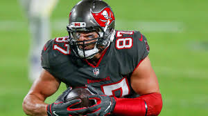 Check spelling or type a new query. Rob Gronkowski Sets Guinness World Record With 600 Foot Catch
