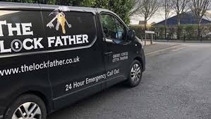 The auto locksmith has dedicated car locksmith units in essex that cover the county 24/7, every day of the year! Locksmith Thurrock The Lock Father