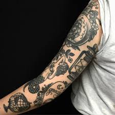 Image Result For Black Traditional Tattoos Tattoos Classic Tattoo Black Tattoos
