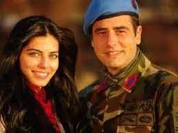 Sakarya firat müzigi nihan ve osman sahneleri ceren hindistan cemile ismet burak özcivit selim sakarya fırat 41.bölüm tek parça : Sakarya Firat Osman Nihan Klip Unut Gonlum Youtube