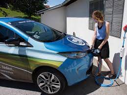 Es gibt keine pauschale angabe, wie lange es dauert, ein elektroauto zu laden. Elektroauto Laden So Geht S