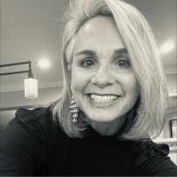 20+ "Susan Des" profiles