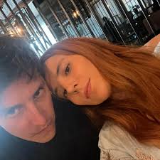 2 años yaaa, qué locuraaaa, me emocionan nuestras aventuras y las que  vendrán. Por más aprendizaje y más risas juntos. Te amo ♥️ @gilcerezo