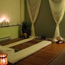 Pin By Kasey Oglesby On Massage Massage Room Decor Thai Massage Massage Room Design