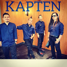 Kapten band adalah salah satu dari sekian banyak band rock yang berasal dari bandung. Qiwe Kapten On Twitter Kapten Band Bandung Indonesia