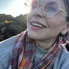 Amanda Mednansky's Instagram, Twitter & Facebook