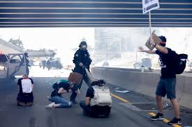 Philadelphia Swat Cop Richard P Nicoletti To Be Charged For Pepper Spraying Black Lives Matter Protesters On I 676