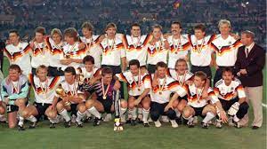 Trust us, he's in there. Fussball Wm 1990 Gute Freunde 30 Jahre Danach Zdfheute