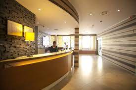 Hotel holiday inn lugano centre is furthermore an ideal starting point for countless trekking excursions along the lake or on the nearby mountains. Hotel Holiday Inn Lugano Centre Lugano Ticino Tessin Switzerland