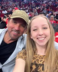 Basketball last night with @marymbuzbee !!