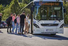 Totalt la over 8.000 sjåfører landet over ned arbeidet sitt. Vanleg Undervisning I Vestland Ved Ein Eventuell Streik Vestland Fylkeskommune