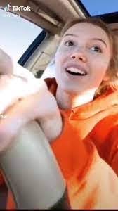 Amanda Karczewski's Instagram, Twitter & Facebook