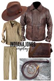 In fact, the only thing he seems to be afraid of are snakes. Indiana Jones Cosplay Or Halloween Costume