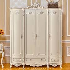Kami adalah jasa furniture terbaik dan berpengalaman yang melayani pembuatan segala macam furniture kebutuhan rumah tangga. Lemari Pakaian 4 Pintu Mewah Merupakan Produk Furniture Lemari Pakaian Diproduksi Menggunakan Bahan Berkualitas Bagus Ev Icin Yatak Odasi Duzenleme Ic Tasarim