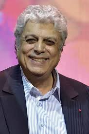 Everything's ace, it'll work out in the end. Enrico Macias Son Retour Avec Noa