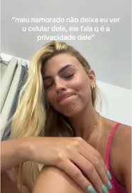 Quando Ele Não Deixa Eu Ver O Celular Dele