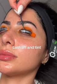 Lash and Wax Oc
