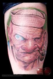 Unas veces con el nombre de la mujer amada, otras, con el clásico amor de madre. Fantasie Manner Tattoo Von Amor De Madre