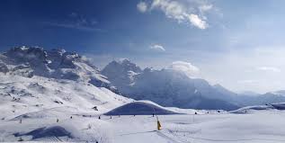 Recensione pista da sci di passo resia, zona della val roja. L Idea Delle Regioni Alpine Piste Da Sci Aperte Solo Per Chi Pernotta Dire It