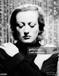 744 Joan Stern Photos & High Res Pictures