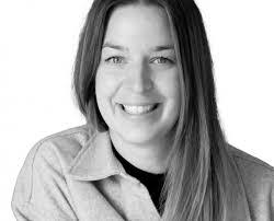 Karin Buss's Instagram, Twitter & Facebook