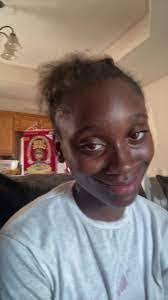 Laron Perry's Instagram, Twitter & Facebook