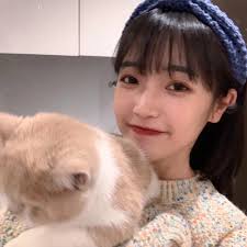 Kabanata 1 Ngayon ang araw ng kasl ng Avonsville socialite na si Avery  Tate, ngunit walang groom na nagpaparamdam. Hanggang ngayon, ang groom na  si Elliot Foster ay parang gulay pa rin