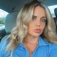 Janae Garcia's Instagram, Twitter & Facebook