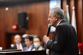 Iris também já foi governador, . Prefeito Iris Rezende Encerra Carreira Politica De 62 Anos E Diz Que Agora Vai Advogar Rota Juridica