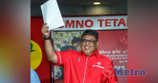 Beliau diminta mengulas kemungkinan mptn akan turut menyiarkan debat antara calon presiden umno secara langsung seperti yang dilakukan astro awani pada 29 jun ini membabitkan program debat antara ketua umno bahagian gua musang. 7 Pencalonan Presiden Umno
